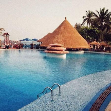 Senegambia Beach Hotel โคโลลิ ภายนอก รูปภาพ