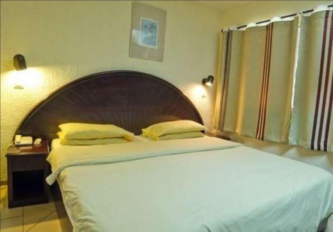 Senegambia Beach Hotel โคโลลิ ภายนอก รูปภาพ