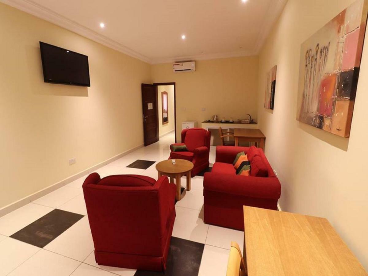 Senegambia Beach Hotel โคโลลิ ภายนอก รูปภาพ